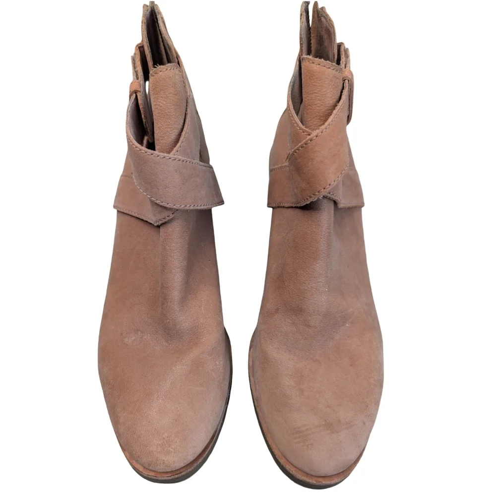 Eileen Fisher Derby Suede Crossover Strap Ankle Bootie Size 8
